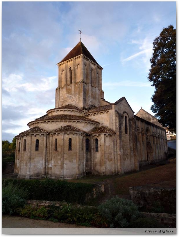 Melle - Eglise Saint-Hilaire