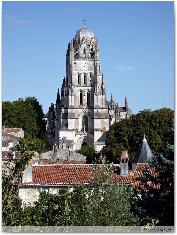 Saintes