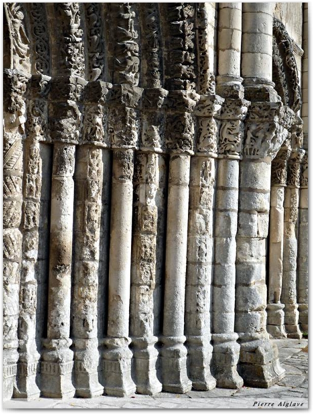 Saintes