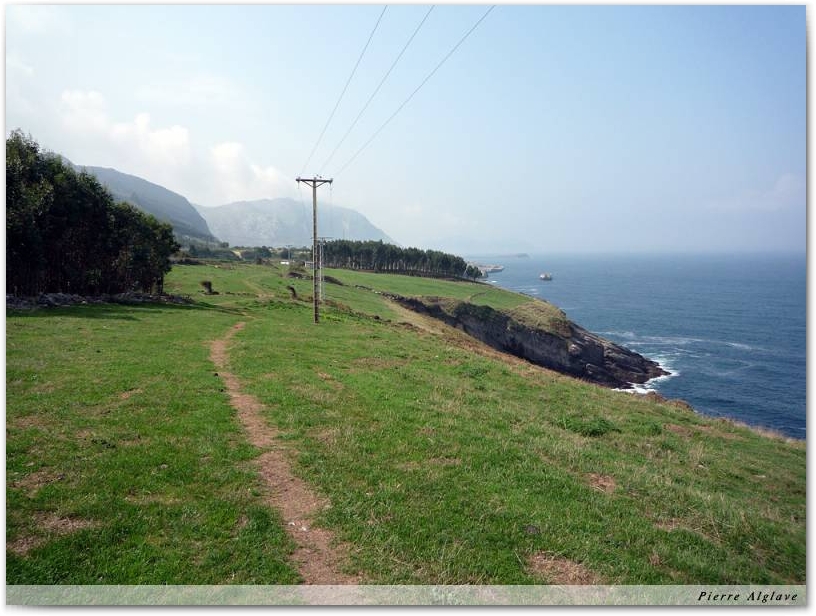 Chemin avant Islares