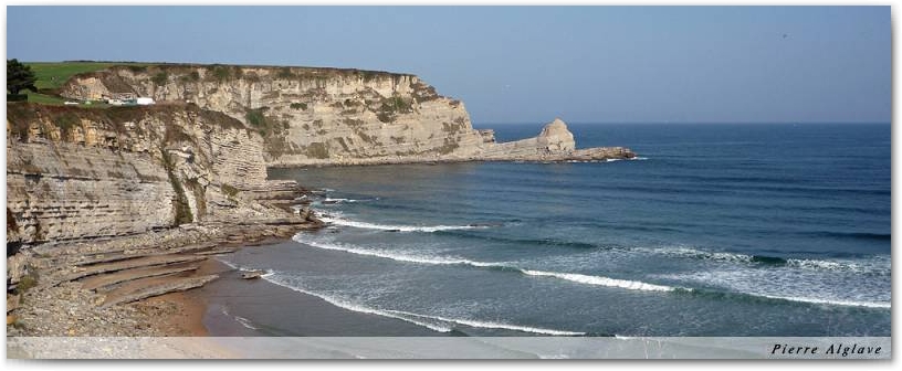 Plages et falaises de Galizano