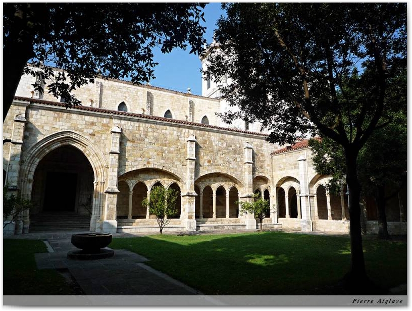 Le cloître