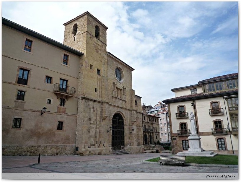 Iglesia de Santa María de La Corte