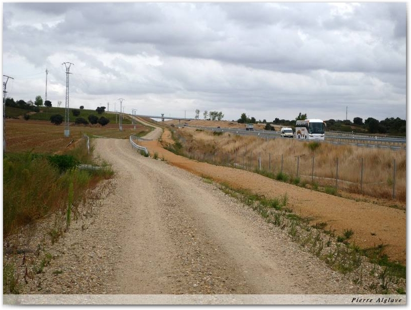 En longeant l\'autoroute