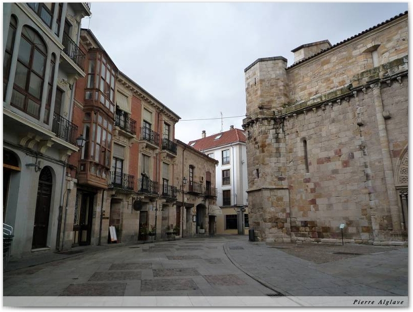 Rue - Zamora