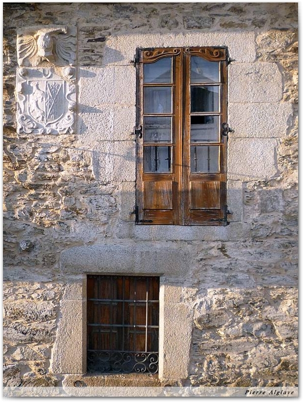 Façade