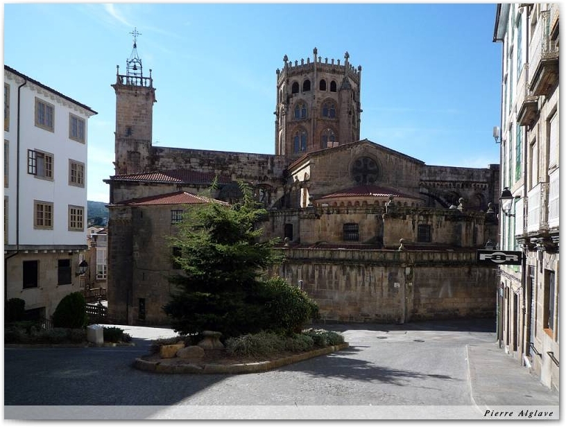 La cathédrale San Martiño