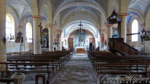 Cirfontaine-en-Azois, lavoir, l'église aux bancs inaccessibles