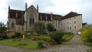 Couvent de Saint-Loup-sur-Aujon