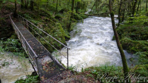 Passerelle pour enjamber la Loue