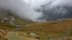 Descente dans la brume