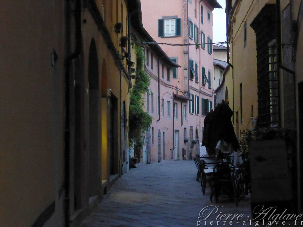 Lucques : promenade matinale