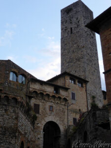 San Gimignano au petit matin