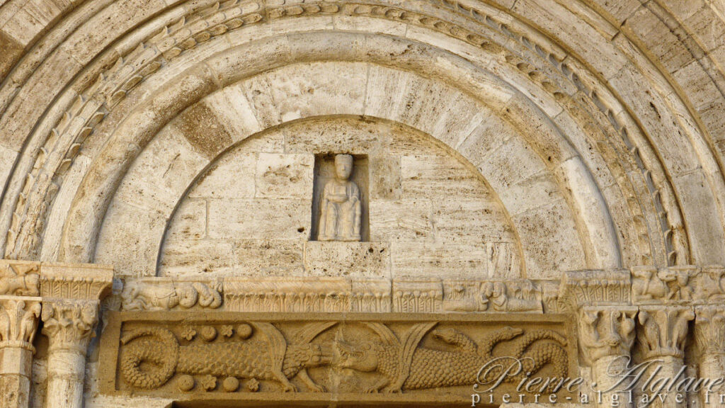 San Quiricho d’Orcia: collegiata dei Santi Quirico e Giulitta