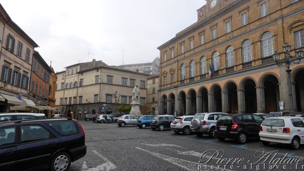 Petit tour matinal dans Acquapendente