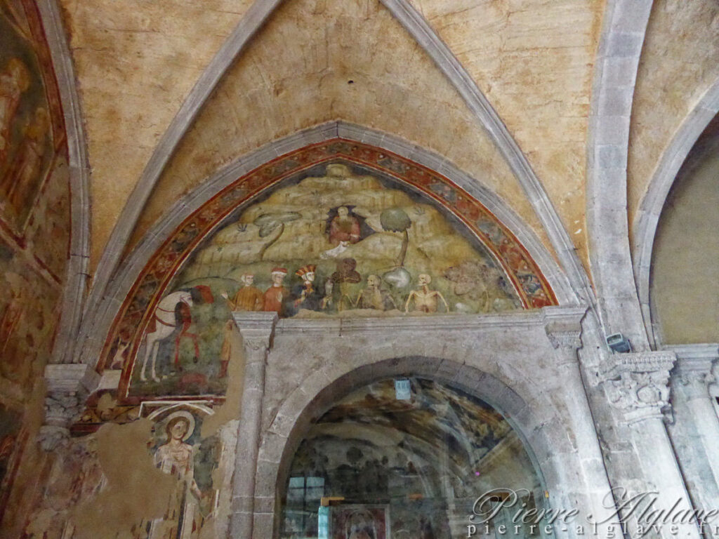 La basilique San Flaviano de Montefiascone - En chemin sur la Via Francigena