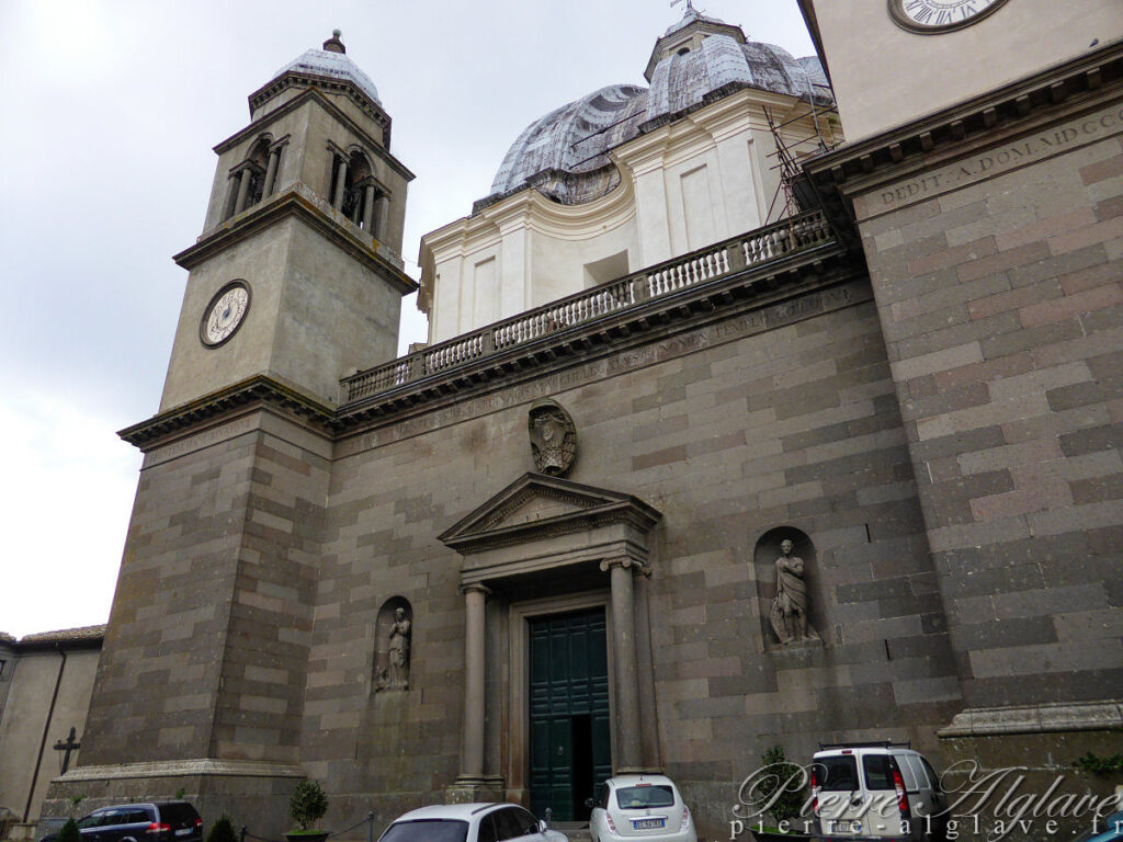 Cathédrale Santa Margherita, Montefiascone - En chemin sur la Via Francigena