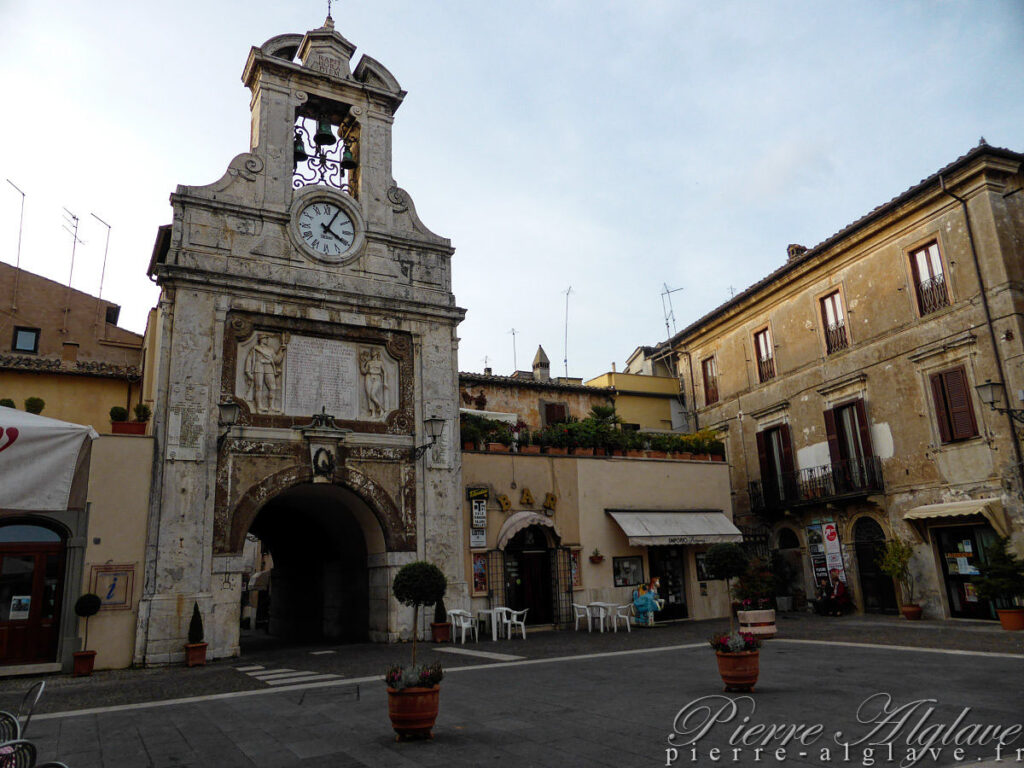Sutri - Piazza del Comune