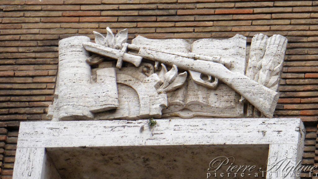 Sur la Piazza Augusto Imperatore