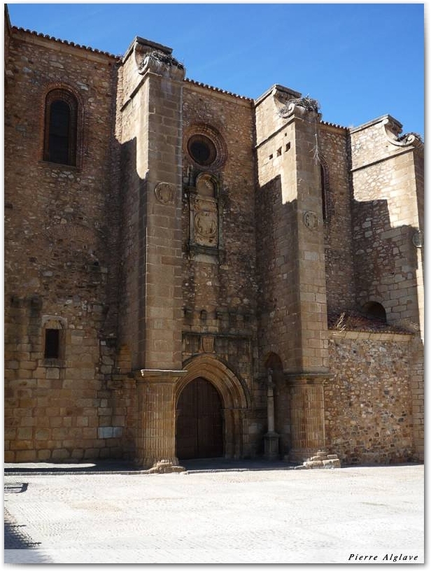 Eglise de Santiago de Caceres